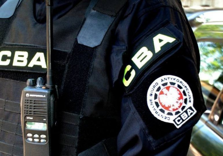 Agenci CBA z Rzeszowa zatrzymali 14 obecnych i byłych funkcjonariuszy Podkarpackiego Urzędu Celno–Skarbowego