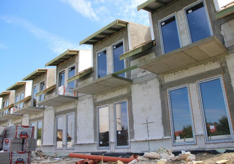 Krosno: Budowa Domu Pomocy Społecznej w Jedliczu nabiera nowego wyglądu [fotorelacja]