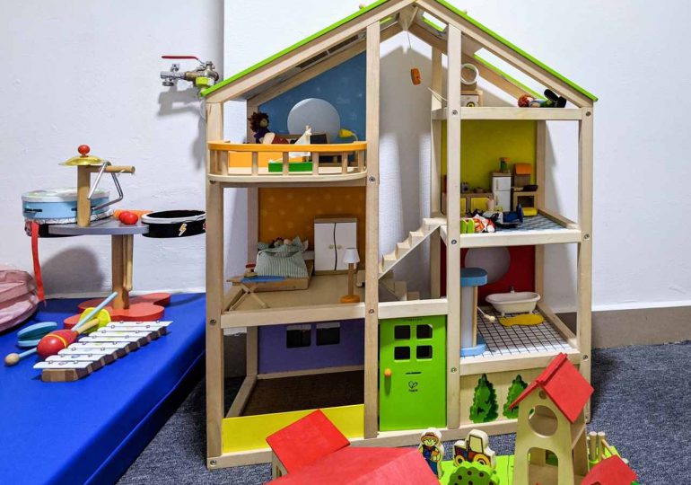 Rzeszów: Powstała nowa bawialnia. Mini Dom pozwoli wcielić się dziecku w policjanta czy lekarza