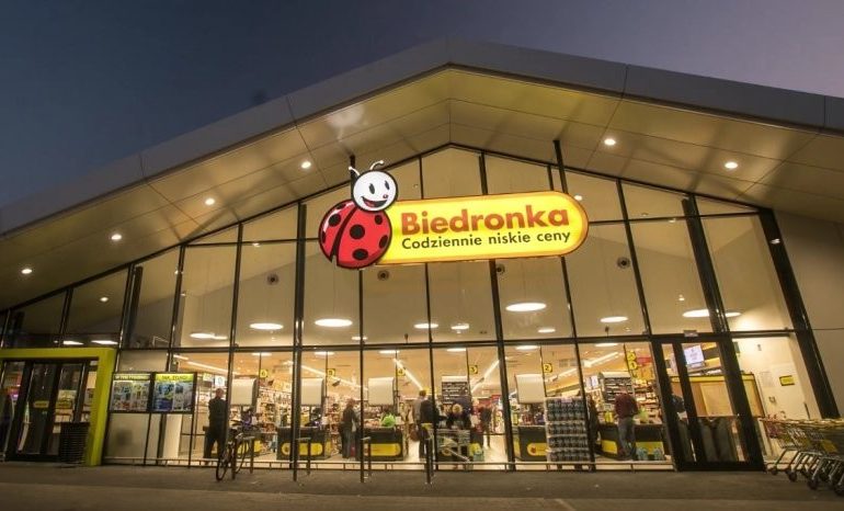 Biznes: Biedronka, Lidl, Auchan i Kaufland wydały ważne oświadczenia o nowych godzinach otwarcia