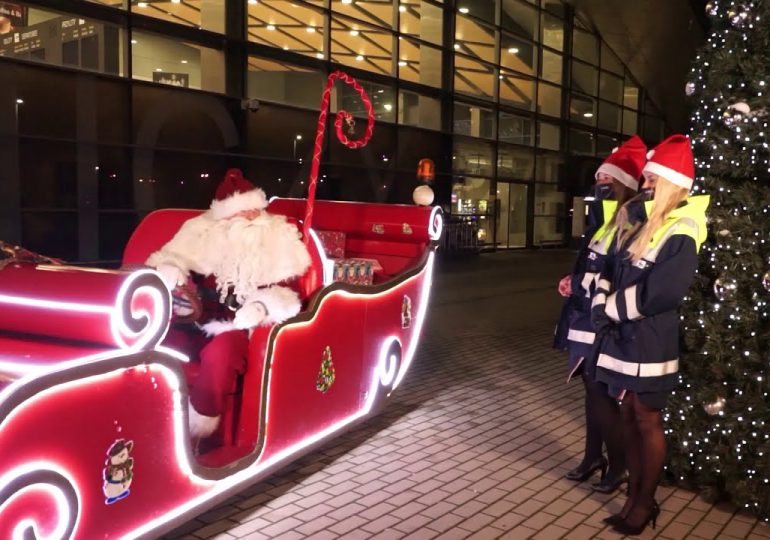 Rzeszów: Święty Mikołaj wylądował na lotnisku w Jasionce