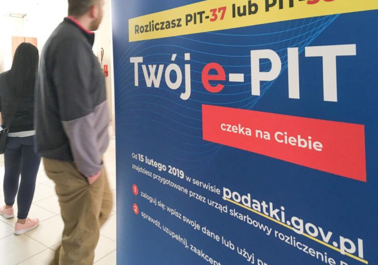 Polska: Twój e-PIT 2020 czeka na Ciebie na e-US