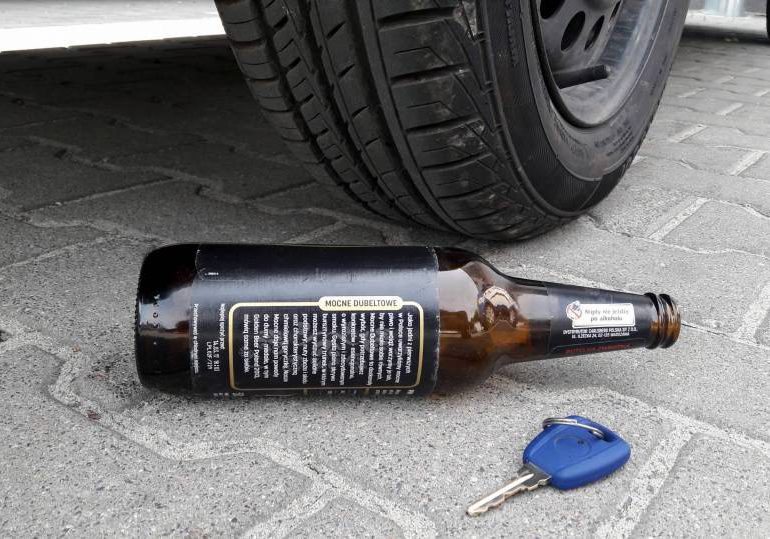 Nisko: Mieszkańcy dokonali obywatelskiego zatrzymania pijanego kierowcy.