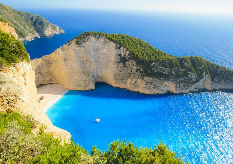 Turystyka: LOT-em na bezpieczne wakacje w Grecji