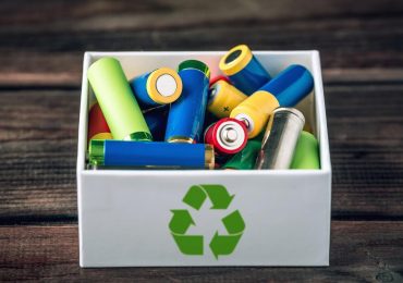 Polska: Czy baterie i akumulatory możemy wyrzucać do kosza na śmieci?