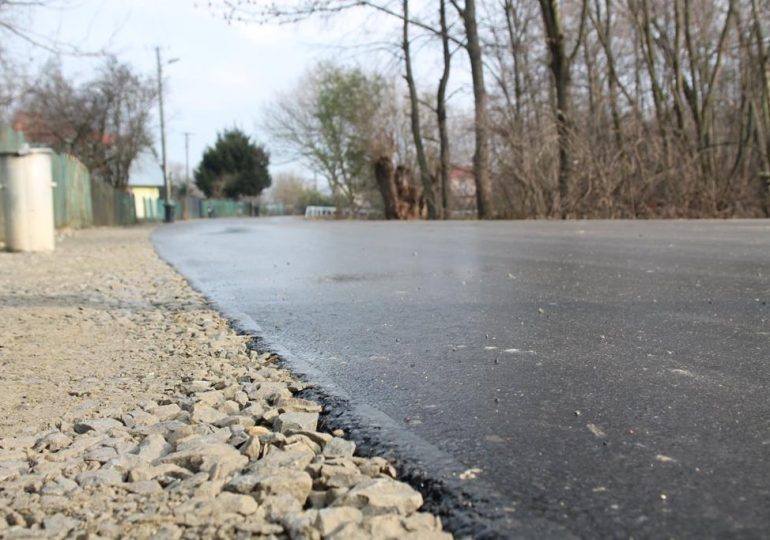 Jarosław: Odbiory techniczne na przebudowanych drogach powiatowych