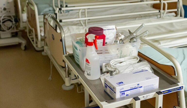 Ropczyce: Dodatkowe łóżka covidowe w sędziszowskim szpitalu