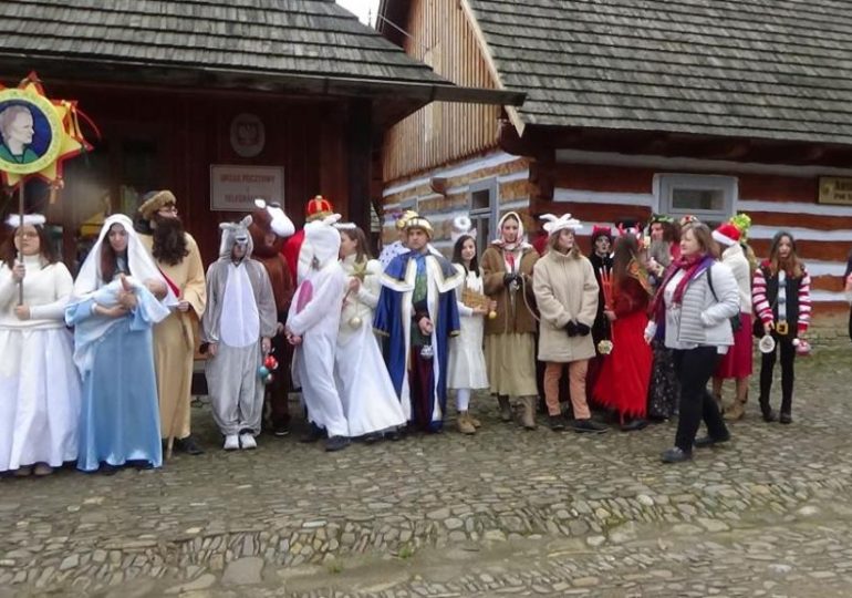 Sanok: Edycja Jarmarku Bożonarodzeniowego w Skansenie