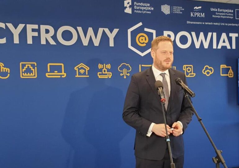 Polska: Start programu Cyfrowy Powiat