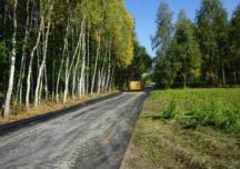 Mielec: Modernizacja drogi dojazdowej do gruntów rolnych w Błoniu w toku [fotogaleria]
