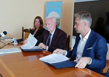 Tarnobrzeg: Miasto podpisało umowę z wykonawcą zadania na montaż instalacji OZE w domach jednorodzinnych