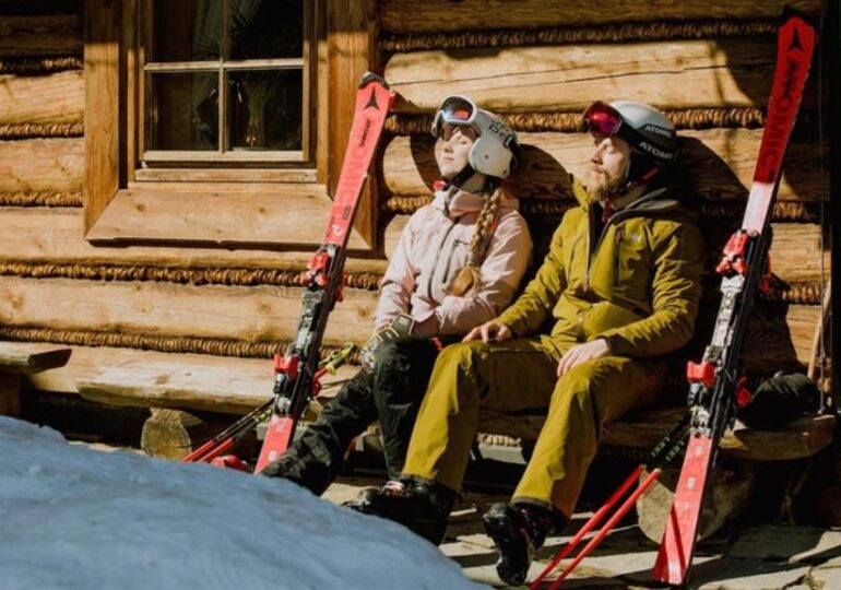 Turystyka: Na narty w marcu - dlaczego warto szusować poza sezonem?