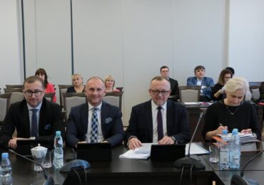 Jarosław: LXXII sesja Rady Powiatu
